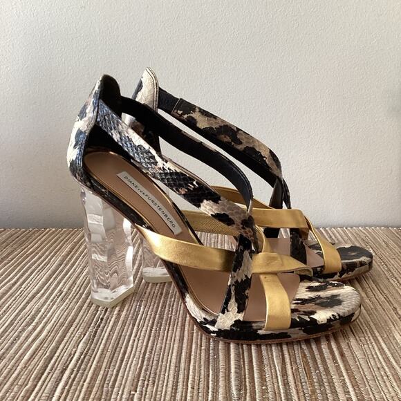 DIANE VON FURSTENBERG Ibiza Sandals Heels Shoes Gold Lucite Strappy Heel Sz 6 - Picture 5 of 8